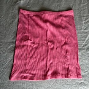 Hot pink stretchy pencil skirt from CottonOn